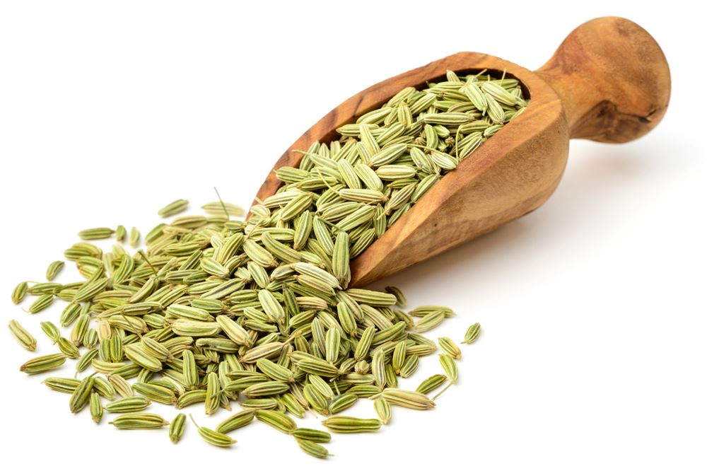 Take fennel seeds in a snack
